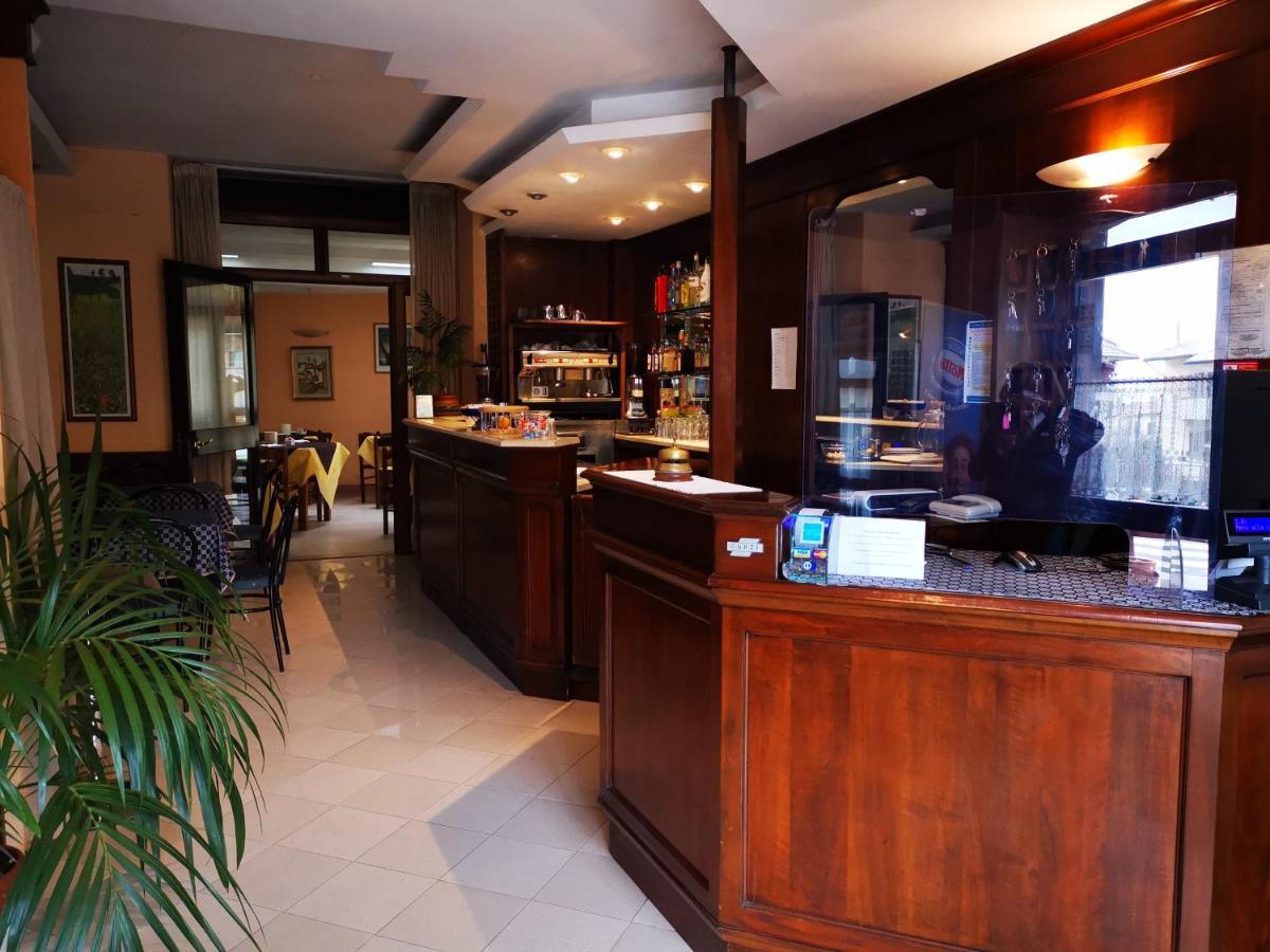 Osteria Dei Locandieri Abbadia San Salvator Eksteriør billede