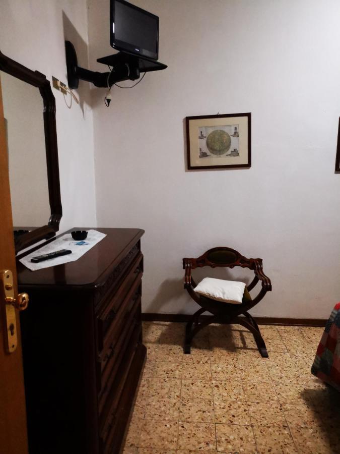 Osteria Dei Locandieri Abbadia San Salvator Eksteriør billede